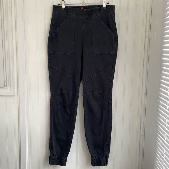 Spanx Stretch Twill Cargo Jogger Faded Black Deep Pockets Zipper Elastic Ankle M - Picture 2 of 16
